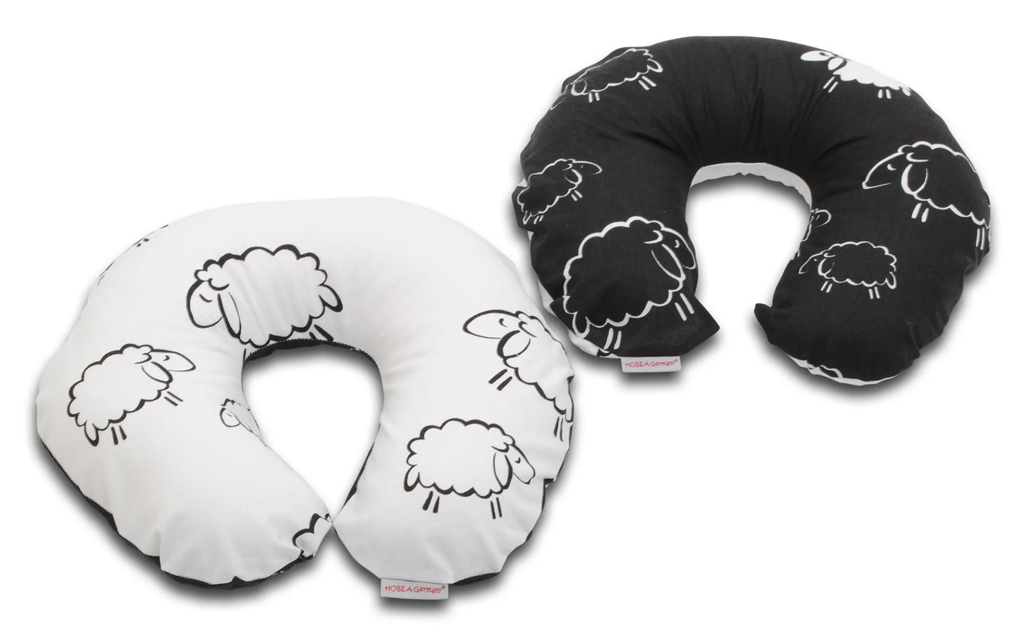 Nackenkissen für Kinder mit Schafen in schwarz und weiß